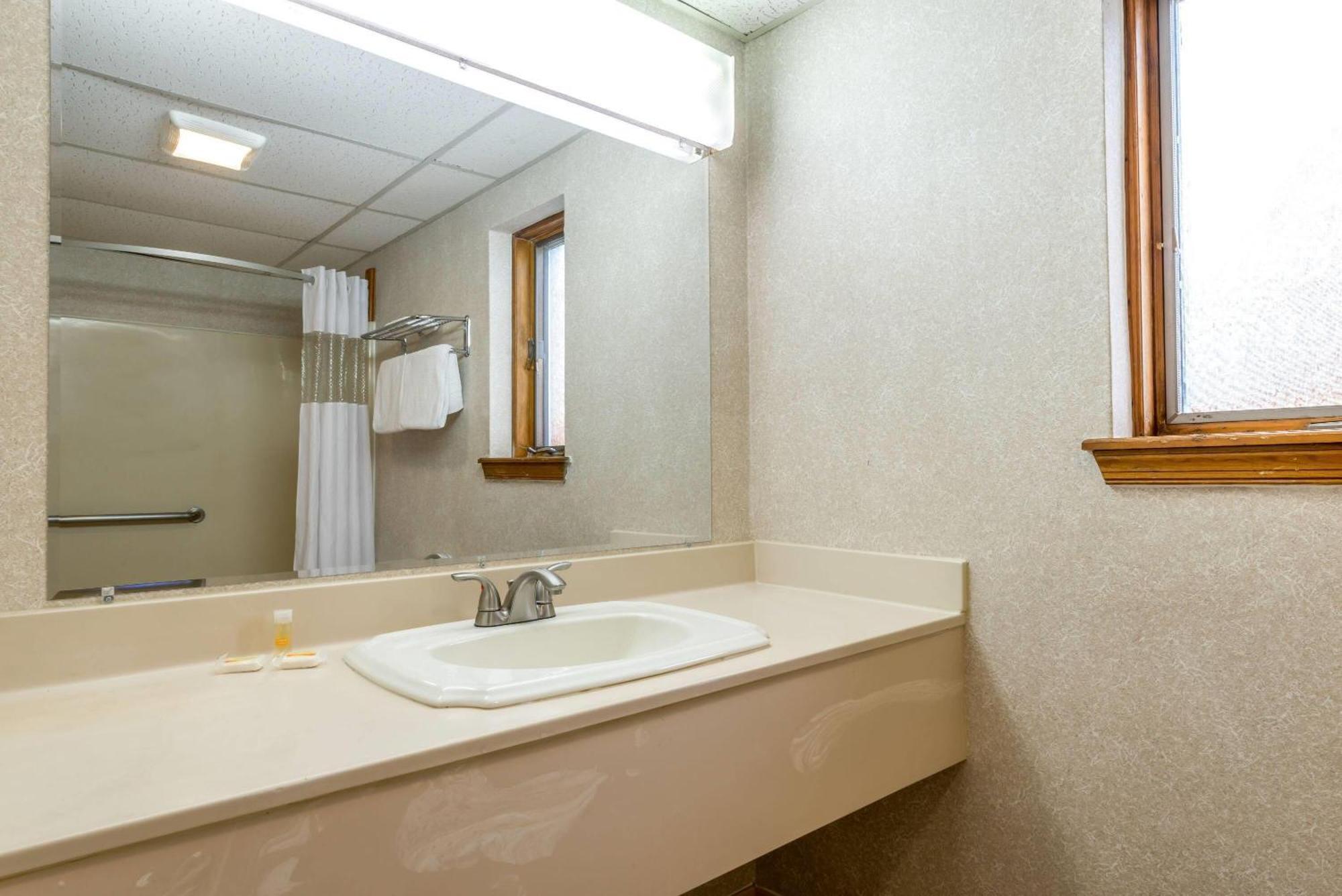 Days Inn By Wyndham Vineland Buitenkant foto